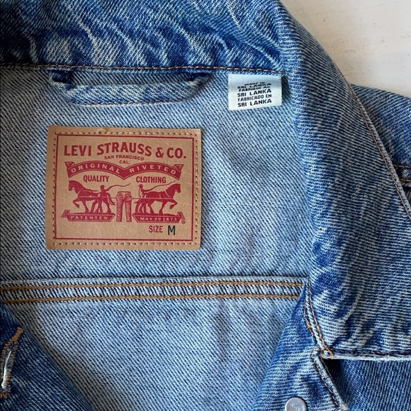 Levi’s ‘Heritage Fit’ Trucker Jacket - Picture 3 of 3